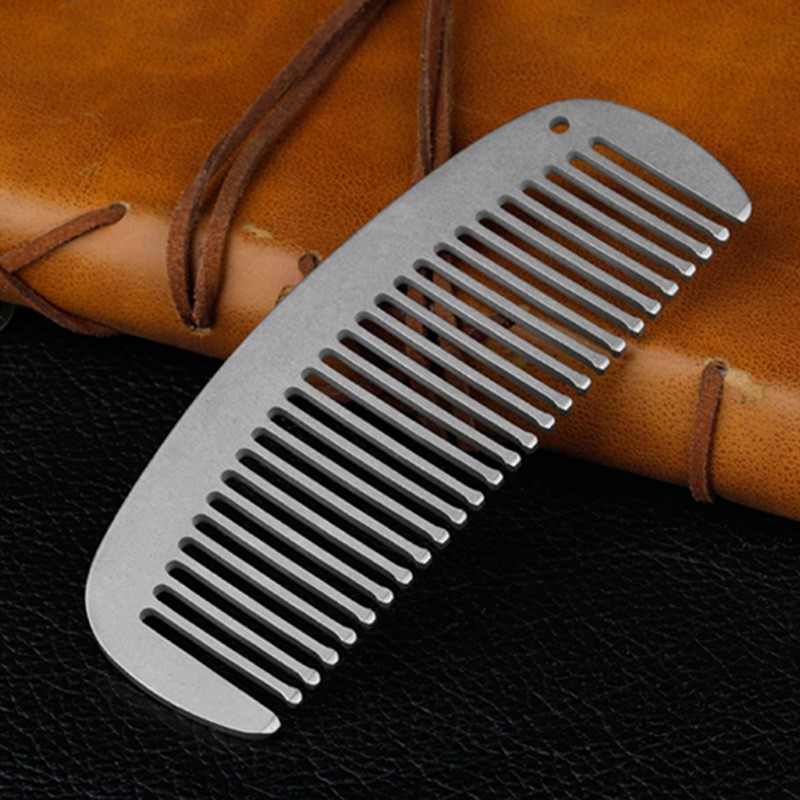 Сверхлегкая расческа из титано – обзор и цена Comb Pocket Titanium